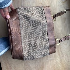 Tommy Hilfiger purse